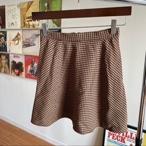Monki Brown Houndstooth Flared Mini Skirt